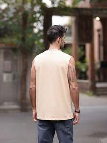 Men's Short-Sleeved T-Shirt With A Round Neck And Simple Design - Red - View 3