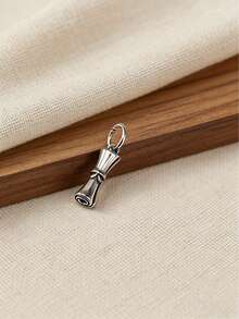 1pc Mặt dây chuyền charm bạc 925 phong cách Bohemian sang trọng nhẹ nhàng cho nữ, chủ đề tốt nghiệp, trang trí mũ cử nhân và hoa, trang sức DIY tinh xảo, quà tốt nghiệp hoàn hảo - Bằng khen - Xem 3