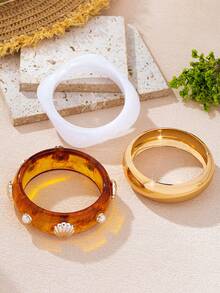 Set de 3 pendientes de aro de acrílico de moda con colgante de perla de concha incrustada, adecuado para uso diario y de fiesta de mujeres, set de pulseras apilables - Marrón - Ver 3