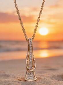 1pc Elegant Luxury Geometric Triangular Crystal Pendant Necklace For Women, Suitable For Valentine's Day, Mother's Day, Christmas, Birthday, Engagement, Wedding Events - Gold - View 3
