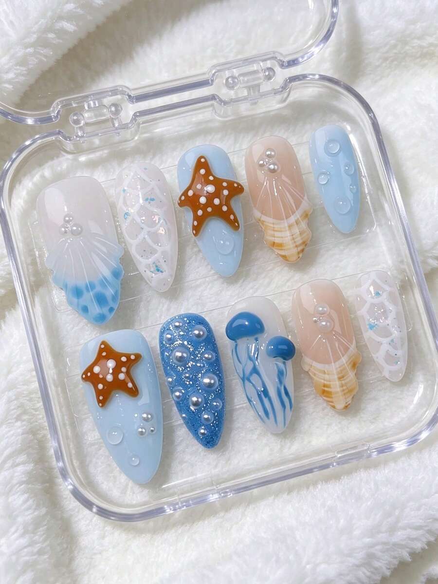 10片杏仁形美甲贴片,夏日海洋度假风,饰有3D海星、贝壳、水母图案,法式Y2K清新海滨主题,可重复使用,手工制作,新手友好,透明质感,适合日常通勤、度假、海滩派对,送给她的绝佳礼物 - 彩色 - 查看 1