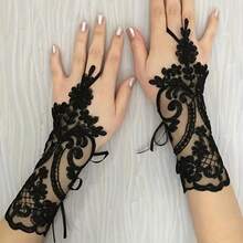 1 Pair Elegant Black Lace Fingerless Gloves - Soft & Skin-Friendly, Delicate Floral Pattern, Stretchy Polyester Material - Perfect For Bridal Wedding,Party And Ball, Wedding Accessory,Festival,Camping - Black - View 1
