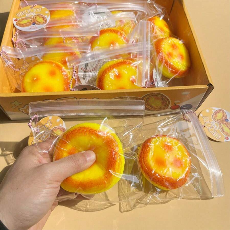 1个热销麻糬蛋挞慢回弹挤压玩具,适合办公室减压、派对小礼物、生日礼物、家庭礼物、节日礼物、送给朋友的趣味礼物 - 彩色 - 查看 1