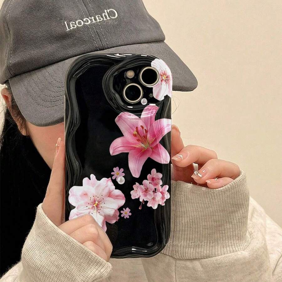 1 unidad Flores rosas perlas blanco diseño Funda para iPhone 16 pro, material suave TPU, diseño de borde ondulado crema elegante y moderno, protección completa de cámara antigolpes, resistente a rasgos y desgaste diario, ventilada y disipadora de calor sin calentamiento, antipolvo y resistente a la suciedad, funda ideal para uso diario, desplazamientos y viajes - Negro - Ver 1