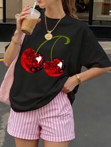 Camiseta Negra con Estampado de Cerezas Rojas y Corazones para Verano - Negro - Ver 1