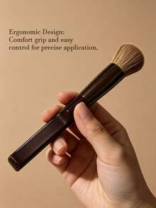 1 pezzo Nuovo pennello da trucco professionale, applicazione precisa del trucco sul viso, setole in fibra sintetica - non irritante, facile da pulire, adatto per base trucco viso completo, correzione a spot e perfezionamento dei dettagli, multifunzionale per blush, illuminante, correttore, cipria, pennello da trucco essenziale per principianti e donne, ottimo regalo - Caffè Marrone - Visualizzare 4