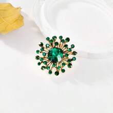 1 pieza Broche de aleación de cristal hueco de moda, accesorio versátil para mujeres - Broche de cristal geométrico calado - Ver 3