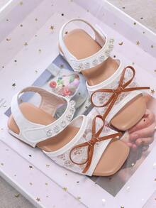 1 Pair Of Girls' Iridescent Beaded Lace Mesh Sandals With Bow Decoration, Square-Toe Simple Design, Comfortable And Breathable, Open-Toe, One-Piece Heel, A Must-Have For Children's Everyday School Wear. - Beige - View 1