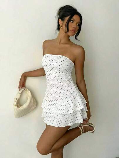 女士夏季迷你裙，巧克力色亮片波点无肩带荷叶边层叠迷你裙 - 女士派对和外出装、度假装、夏季波西米亚风度假装、女士假日套装 白色