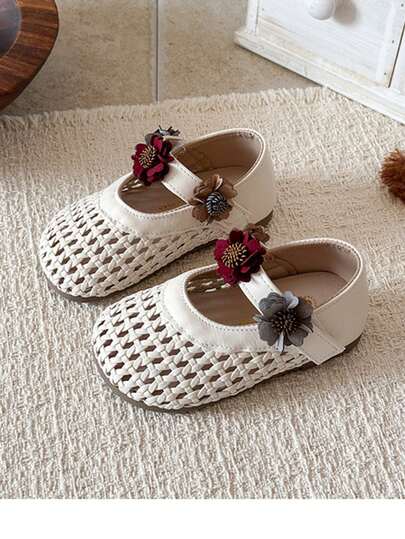 Giày Mary Jane thêu hoa kiểu mới năm 2026 cho bé gái - Sandal trẻ em - Kiểu công chúa cho bé gái - Đế mềm mại thoải mái