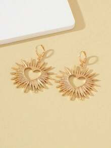 1 Pair Of Divergent Heart-Shaped Metal Personalized Earrings, Elegant And Fashionable, Both Elegant And Practical, Can Perfectly Match Any Outfit, Becoming An Ideal Accessory To Enhance The Overall Look - 黃金 - 查看 3