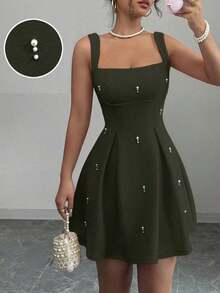 Vestido casual de mujer con parches de unicolor, tirantes anchos y cuentas - Verde militar - Ver 12