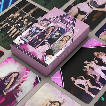 55 piezas BLAC/KPI/NK Colección personal, fotos de ambiente de tiro, opción perfecta para crear fácilmente una experiencia de fans inmersiva para seres queridos. Tarjetas fotográficas de alta definición de doble cara que adoptan tecnología de impresión de alta definición, colores vibrantes y detalles delicados y claros.