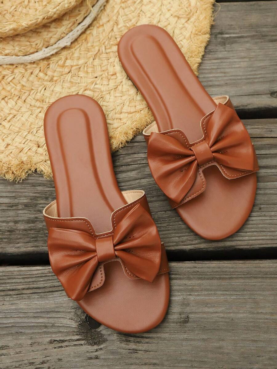 New Summer Sandals, Suitable For Outdoor Wear, Flat Bottom, Simple And Versatile, Comfortable And Fashionable, Korean Style Design, Beach Travel, Seaside Leisure. - Brown - View 1