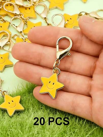 20个五星笑脸钥匙扣 - 幸运礼物，笑脸伴您左右，适合生日、婚礼、派对、返校、情人节、复活节、日常礼物，理想的装饰品