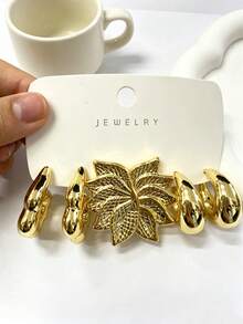 1-9 Piece Set Of Fashionable Gold Earrings For Women, Featuring C-Shaped, Crescent-Shaped, Maple Leaf-Shaped, Textured Fish-Tail-Shaped, And Geometric Earrings, Made From High-Quality Resin. Suitable For Various Occasions Such As Beach Vacations, Dinners, Parties, And Birthday Gatherings. The Design Is Stylish And Lightweight, Making It Also An Ideal Gift For Friends, Sisters, Family Members, Or Mothers. - Gold - View 4