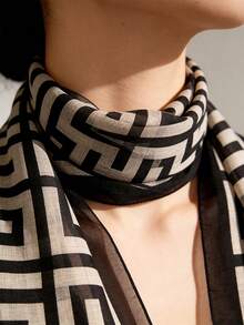 优雅日常OL专用100%真丝围巾，轻盈柔软，时尚百搭，专为女性设计 - 黑色 - 查看 4