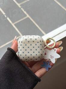 Minimalist Contrasting Polka Dot & Star Design Protective Case For AirPods 4, Pro 3, Pro 2 - White - View 8