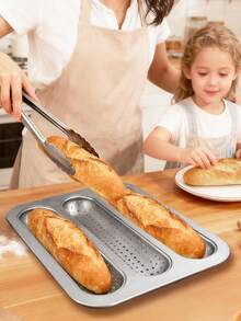 1/2 pièce Plaque de cuisson à baguette perforée anti-adhésive, Plaque de cuisson à pain français à 3 fentes, Plaque à baguette en acier au carbone, Convient aux boulangers professionnels et à domicile, Cuisson de pain de campagne, pain italien, Accessoires de cuisine, Revêtement anti-adhésif de haute qualité, Démoulage et nettoyage faciles, Un excellent assistant pour la cuisson du pain - Argent - Voir 9