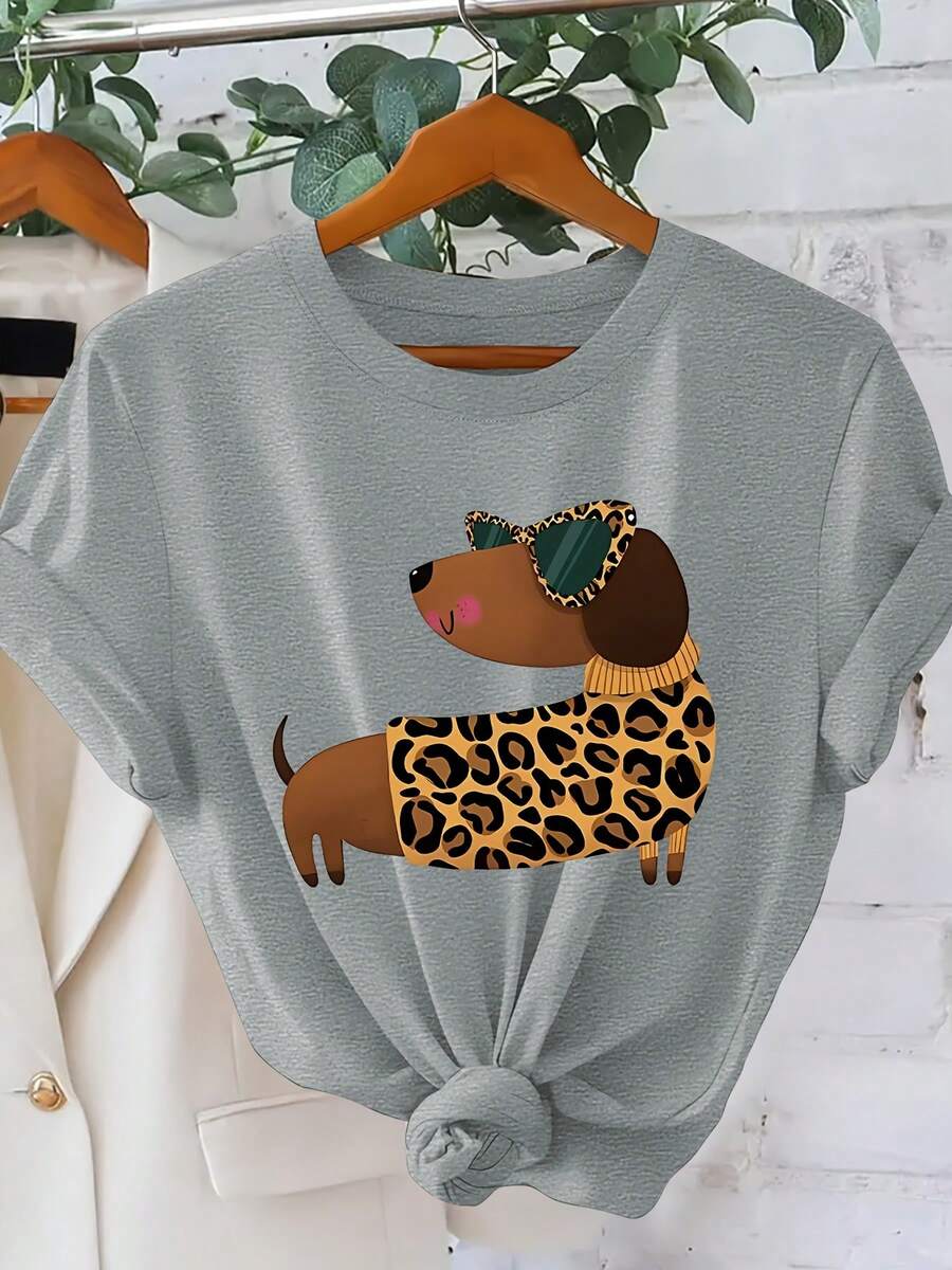 2026 Summer New Leopard Print Outfit Dachshund Print Women's T-Shirt 2026 Spring Summer Cute Pet Style Short Sleeve Casual Personality Outfit Loose Slimming Top Playful Pet Theme Fashionable Versatile Design Women's Clothing S-XXL Pure Cotton Short Sleeve - 淺灰色 - 查看 1