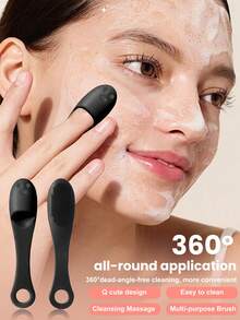 Bộ dụng cụ trang điểm và làm đẹp hoàn chỉnh 42 món gồm 30 cọ trang điểm mềm, 3 bông mút trang điểm, 3 bông phấn tam giác, 1 băng đô cài tóc, 2 băng đeo cổ tay, 2 bông rửa mặt và 1 cọ làm sạch mũi. Hoàn hảo cho phụ nữ mới bắt đầu trang điểm hàng ngày. - màu đen - Xem 9