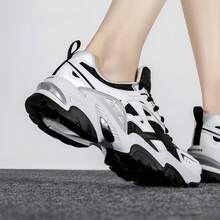 Skechers 熊猫运动鞋，复古透气厚底女鞋 - 黑與白 - 查看 5