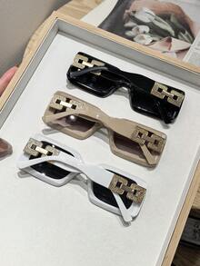 3PCS Women's Rectangular Oversized Frame Fashion Glasses, Featuring Metal Hollow-Out Decorative Temple Arms, Unique, Stylish, Elegant, Versatile Casual Style, Suitabr Daily Commuting, Street Photography, And Party Outfits, With Glasses Box - Multicolor - View 8