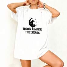 Camiseta Oversize Blanca Con Luna Estrellas Y Texto Born Under The Stars Para Mujer Casual - Blanco - Ver 3