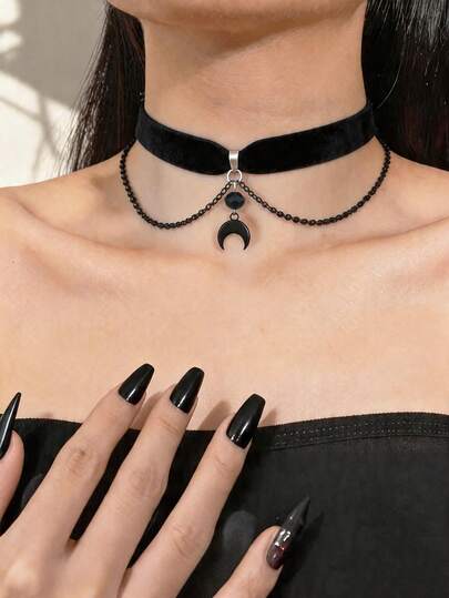 1 pieza Collar de mujer estilo gótico retro punk negro de terciopelo con cadena en forma de media luna, collar gargantilla sexy