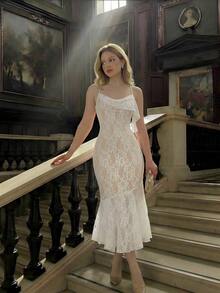 Vestido largo sirena sensual estampado degradado colorido, tirantes finos cruzados en espalda, cuello caído y falda asimétrica con volantes, ideal para vacaciones playeras hawaianas, citas y eventos especiales de primavera y verano - Blanco - Ver 12