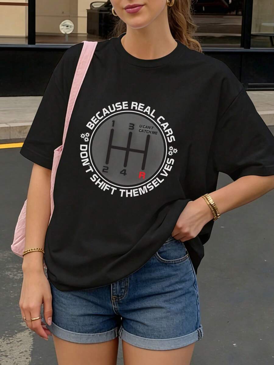Camiseta negra con estampado de cambio de marchas y texto Because real cars dont shift themselves para uso casual - Negro - Ver 1