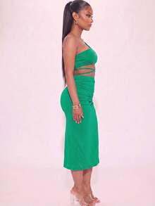 Women's Sexy One Shoulder Crop Top With Criss Cross Detail And Ruched Split Thigh Midi Skirt Two Piece Set Comfortable Knitted Fabric For Casual Or Party Wear - 綠色 - 查看 2