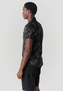 Koroshi Camisa manga corta casual estampada hombre KAKI / KHAKI S/M/L/XL/XXL/3XL estilo tropical con comodidad absoluta. Confeccionada en viscosa, ofrece una caída suave y transpirable - Caqui - Ver 6