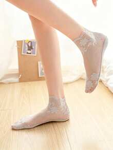 1/5/10 Pairs Women Lolita Style Invisible Lace Thin Non-Slip Shallow Mouth Transparent Maple Leaf Pattern Socks - Multicolor - View 6