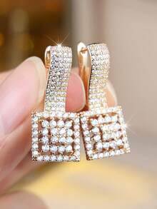 1 paire de boucles d'oreilles géométriques en zirconium cubique élégantes - parfaites pour les accessoires de mode quotidiens, les tenues de soirée ou les cadeaux réfléchis - des boucles d'oreilles - Voir 5