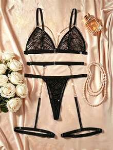 Conjunto de lencería sexy de 3 piezas con sujetador de cadena metálica, portaligas y tanga, en estilo de malla con perspectiva a cuadros negros, como regalo sorpresa para fiestas y carnavales - Negro - Ver 3