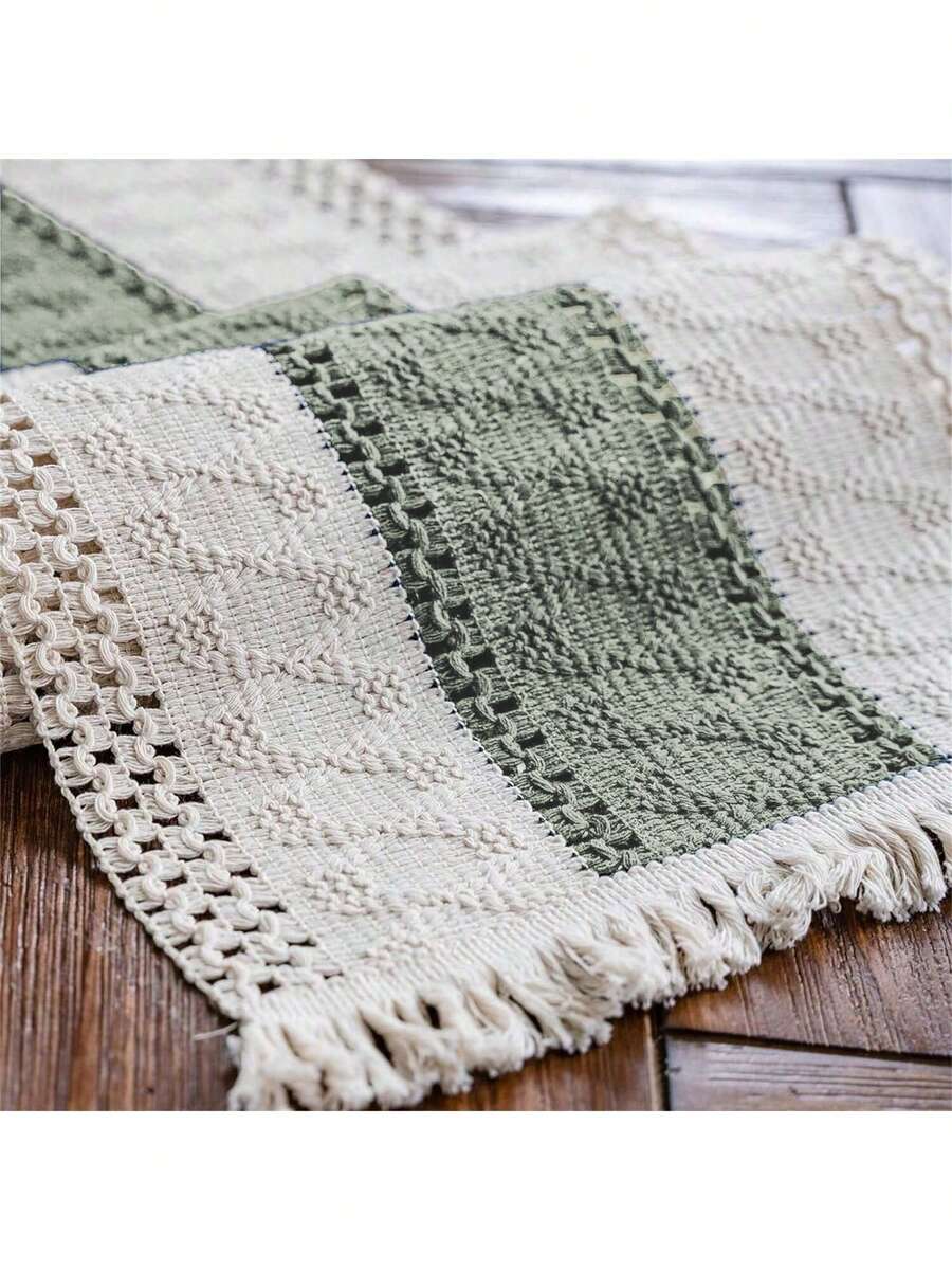 1 chiếc khăn trải bàn trang trí cao cấp, sang trọng, chất liệu cotton lanh, phong cách mộc mạc Boho, thêu tua rua, dùng trong nhà. - màu xanh lá - Xem 1