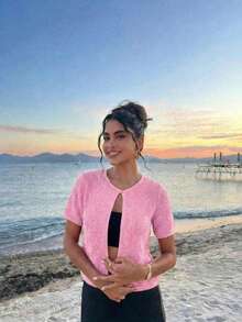 女士春夏新款针织上衣，休闲简约度假风，橙色纯色圆领短袖菱形纹理半开领设计，沙滩度假旅行穿搭，亮片上衣，女士夏季服装 - 粉紅 - 查看 1