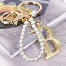Advanced Elegant Golden Pearl Letter Keychain, Letters A-Z Three-Dimensional Pendant, Elegant Pearl Chain Flash Diamond (Removable According To Personal Preference) Fashion Alloy Keychain Ring, Earphone Pendant, Backpack Charm Car Keychain - 金色 - 查看 13