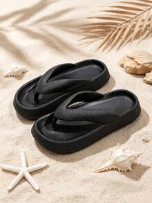 A Pair Of New Summer Women's Flip-Flops, Made Of Comfortable And Casual EVA Material, With A Breathable, Soft, Thickened, And Non-Slip Sole. Available In Multiple Colors. Perfect For Beach Vacations, Travel, Pool Parties, Indoor Use, And As Couple Shoes. - 黑色 - 查看 3