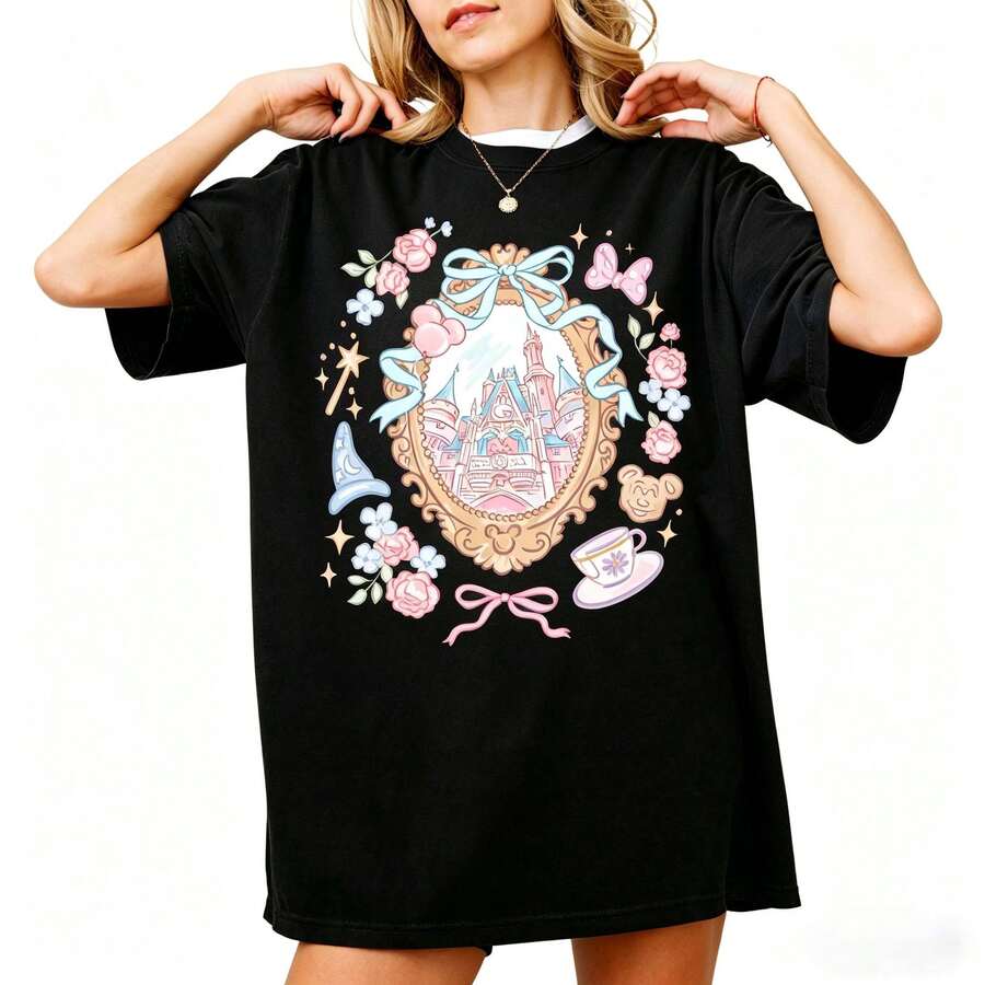 Loose Oversize Comfort Color® Disney Magical Castle Coquette Shirt, Magic Kingdom Sweatshirt, Disneyworld Tee, Disney Trip, Magical World Shirt - 黑色 - 查看 1