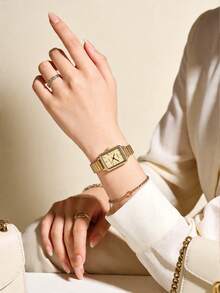 1pc Women's Elegant Retro Quartz Watch, Square Dial With Roman Numerals, High-Quality Alloy Case, Luxury & Refined, Minimalist Fashion, Suitable For Daily Commute, Office, Pairs Well With Casual Outfits, Ideal For Outings, Work, Commute, Parties, Weddings, And A Perfect Gift For Wife, Sister, Girlfriend, Family And Friends On Birthdays, Anniversaries And Other Special Occasions, Exquisite Watch Accessory - Gold - View 5