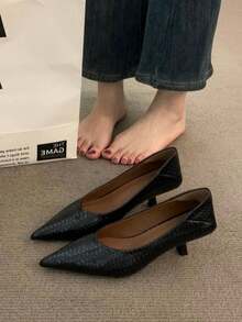 優雅小眾尖頭蛇紋細高跟單鞋，貓跟鞋，時尚奶奶鞋女款，法式風格適合上班與晚宴 - 黑色 - 查看 3