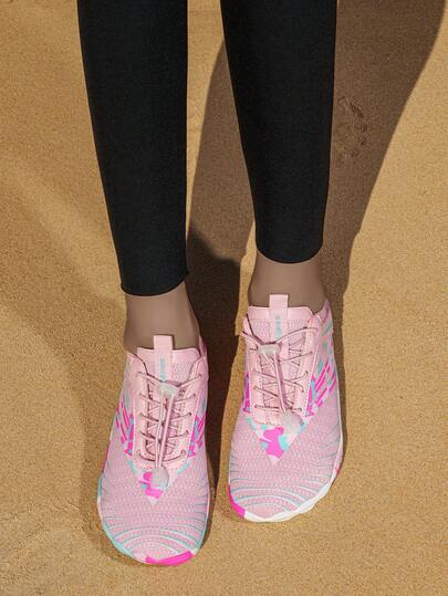 Zapatos de senderismo acuático para mujer, parche de cuero rosa y malla para trekking al aire libre, caminata por la playa, actividades acuáticas, suela de goma cómoda de cinco dedos para deportes casuales descalzos