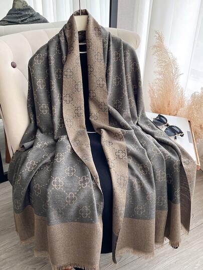 1pc Elegant Clover Pattern Jacquard Gold Thread Scarf, Versatile Air-Conditioned Room Shawl, Spring/Autumn Outerwear, Fashionable Daily Accessory