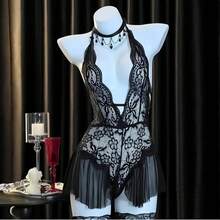 Body feminino sexy preto com renda nos cílios, decote halter, costas nuas, alta elasticidade e detalhes em babados. - Preto - Visão 4