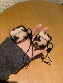 斑驳奶牛纹墨迹半透明耳机保护套+挂绳套装，兼容苹果Pro 3/ Pro 2/ Pro/ 4/ 3/ 2。表面有一层保护膜，请在使用前撕掉。 - 黑色 - 查看 1