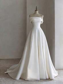 Enchanting Boat Neck Wedding Dress With Exposed Shoulder Short Sleeves And Open Back In Chiffon – Sophisticated Floor-Length A-Line Gown Featuring A Graceful Wide Neckline, Short Sleeves With Shoulder Cutout, Daring Backless Design, And Flowing Chiffon Silhouette, Perfect For Weddings, Christmas Galas, Halloween Balls, Formal Dances, Birthday Celebrations, And Special Evening Events. A Versatile Choice For Wedding Receptions, Holiday Parties, Anniversary Dinners, Resort Getaways, Black-Tie Occasions, Cocktail Gatherings, Bridal Showers, Wedding Guest Attire, Graduation Formals, Homecoming Events, And As A Breathtaking Bridesmaid Or Festive Evening Gown. - trắng - Xem 1