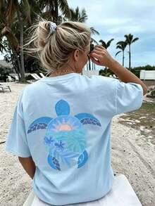 Short-Sleeved T-Shirt With A Sea Turtle Print, Minimalist And Modern Style, Perfect For Summer.Versatile And Ideal For Women. - Blue - View 2