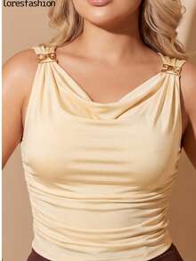 Top Blusa elegante blanca sin mangas para mujer con escote  caido drapreado y detalle metálico decorativo en los hombros top ajustado estilo sofisticado y minimalista, camiseta femenina de tela suave y elástica que realza la silueta, blusa moderna casual chic ideal para outfits de verano y primavera  top fashion para combinar con faldas, pantalones de vestir, jeans o conjuntos elegantes, prenda versatil para looks formales, casuales y de fiesta, blusa estilizada con diseño entallado que marca la cintura y resalta la figura femenina, top blanco liso con broche metálico dorado central que aporta un toque glamuroso y contemporáneo, camiseta elegante para citas, eventos, salidas nocturnas, oficina o reuniones, prenda básica premium para guardarropa femenino, top sofisticado para mujer moderna que busca estilo, elegancia y comodidad, blusa ajustada sexy pero refinada ideal para outfits aesthetic, classy, minimal, chic y moda urbana, top elegante para combinar con tacones, sandalias. tenis, - Albaricoque - Ver 4
